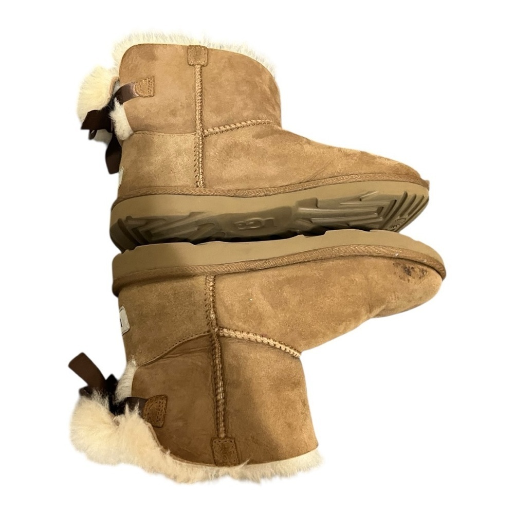 UGG Mini Bailey Bow II Boot 1017397k Suede Big Girl Size 4 - Picture 6 of 9